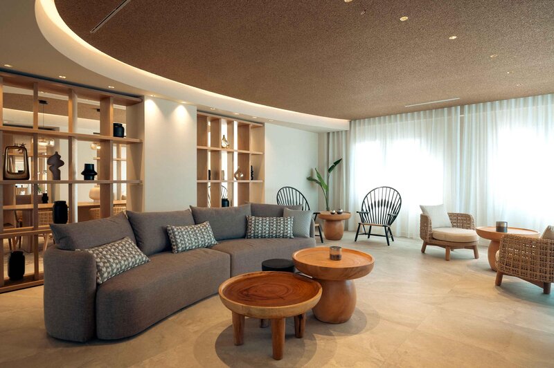 Zeus Kassandra Lagoon 118