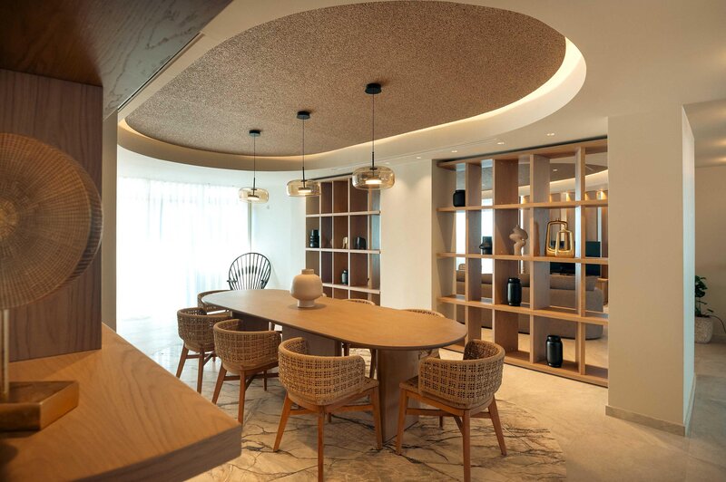 Zeus Kassandra Lagoon 126