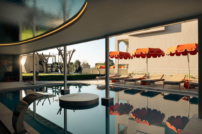 Zeus Kassandra Lagoon 137