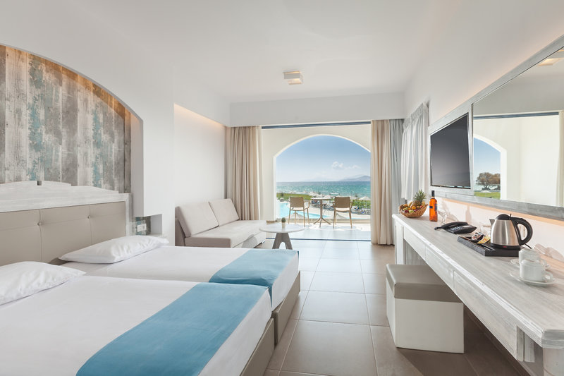 Aeolos Beach Hotel 8