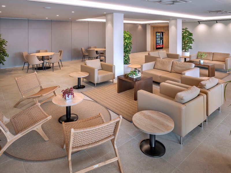 Mar Blau Hotel 11