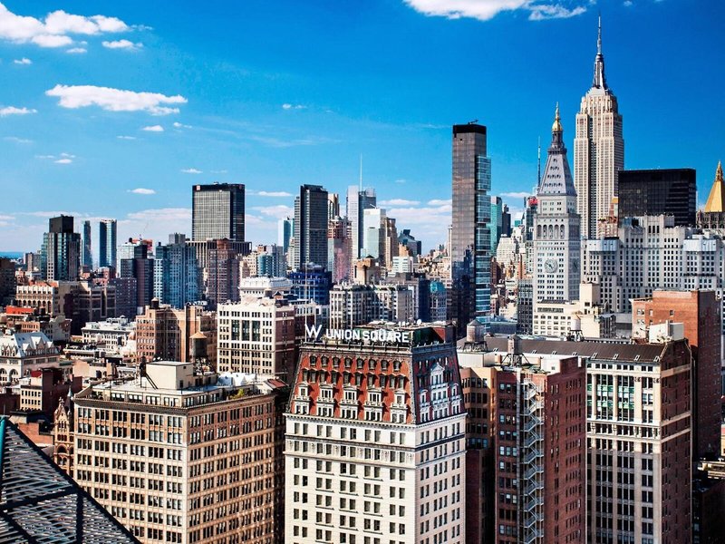 W New York Union Square