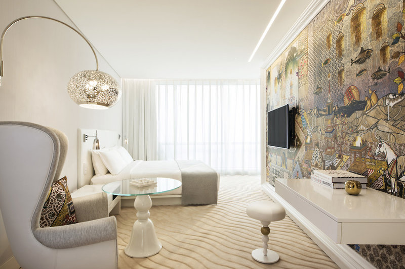 Mondrian Doha 8
