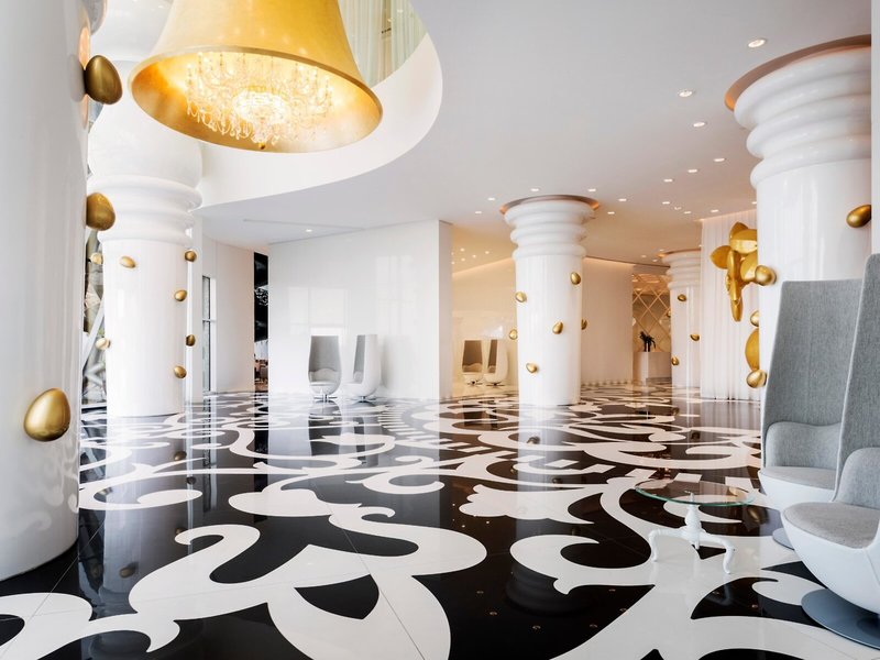Mondrian Doha 12