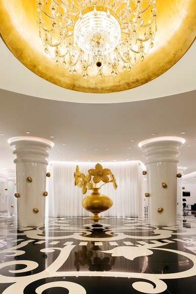 Mondrian Doha 19