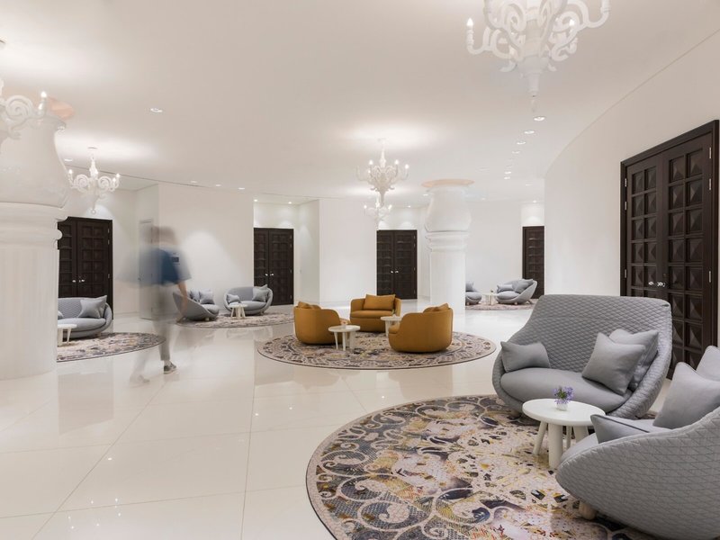Mondrian Doha 23