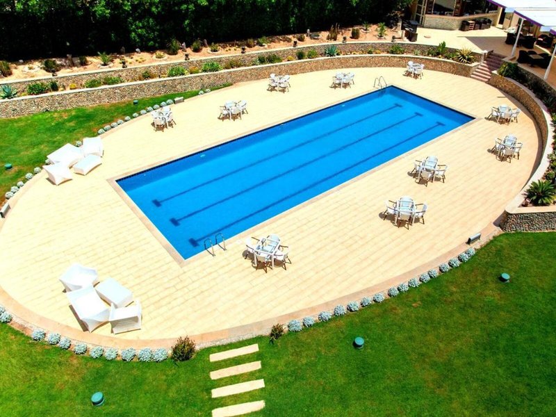 Rivoli Suites 7