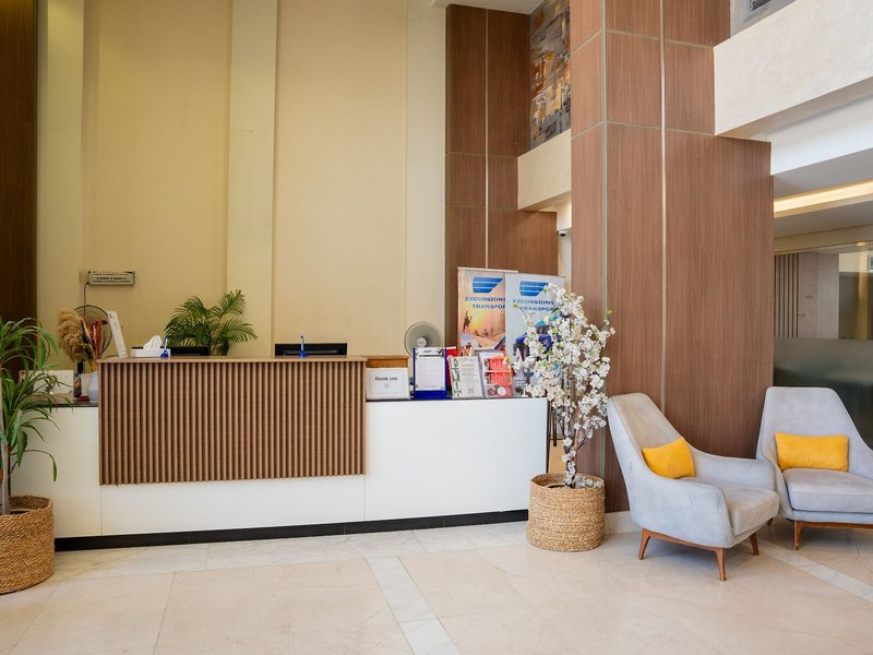 Rivoli Suites 15
