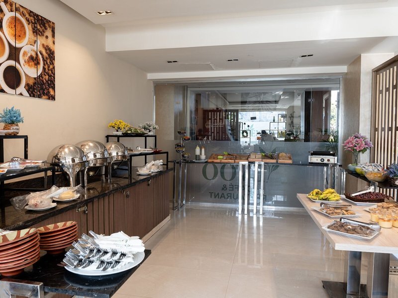 Rivoli Suites 22