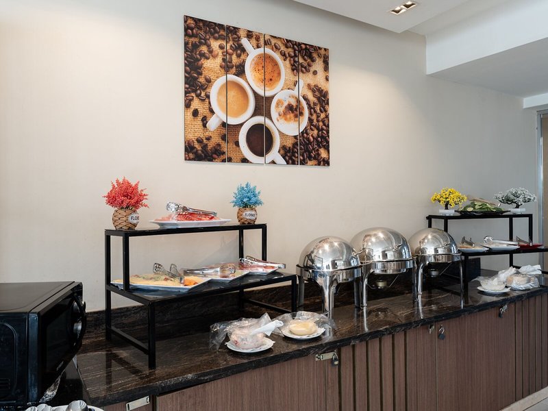 Rivoli Suites 24