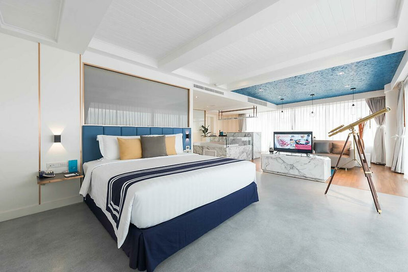 A-One The Royal Cruise Hotel & New Wing Hotel 11