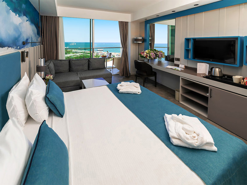 Crystal Centro Resort 10