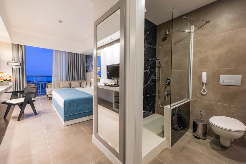 Crystal Centro Resort 35