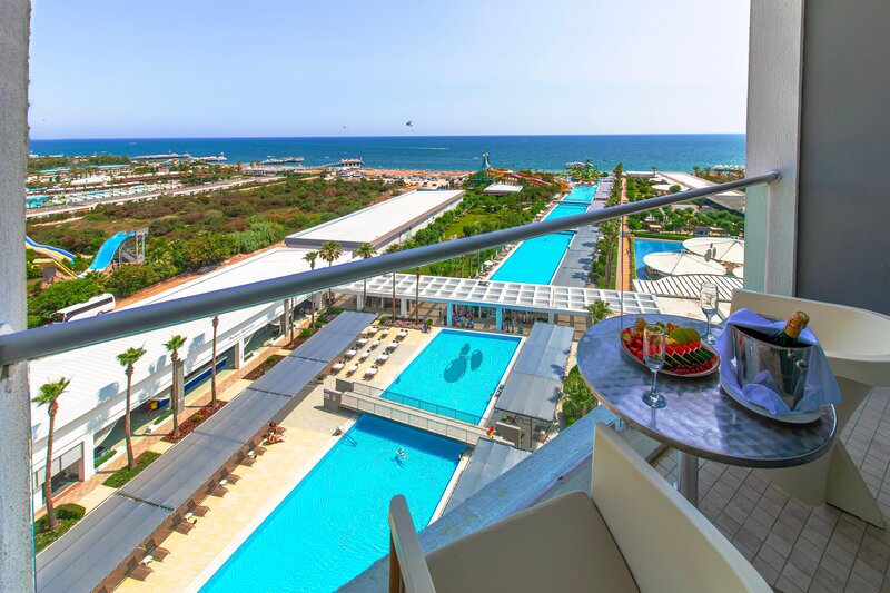 Crystal Centro Resort 82