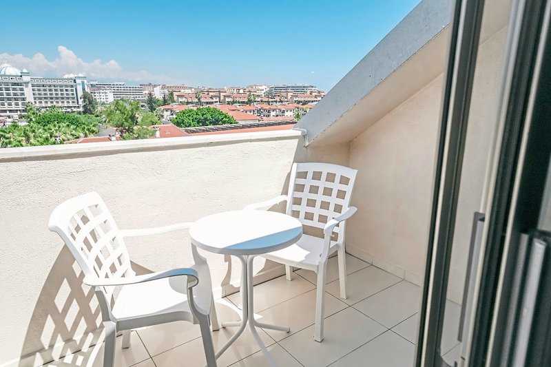 PrimaSol Hane Garden 13