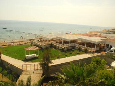 Club Side Coast Hotel 10
