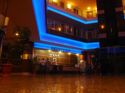Club Side Coast Hotel 11