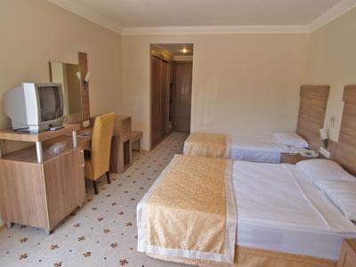 Club Side Coast Hotel 12