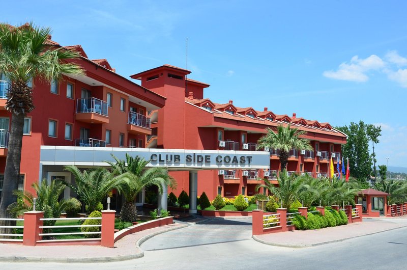Club Side Coast Hotel 13