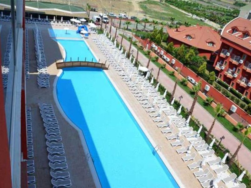 Club Side Coast Hotel 6 - Outdoor Pool