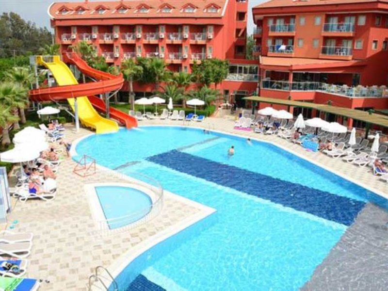 Club Side Coast Hotel 10 - Outdoor Pool