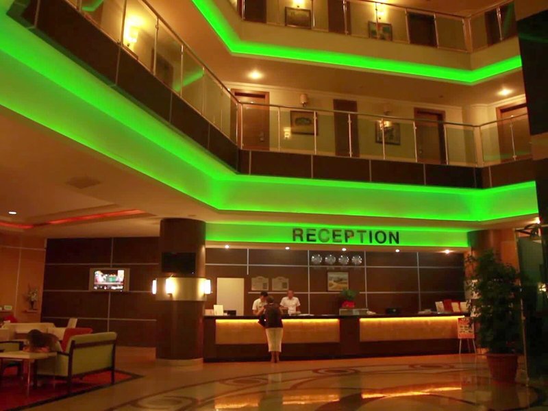 Club Side Coast Hotel 11 - Lounge / Lobby