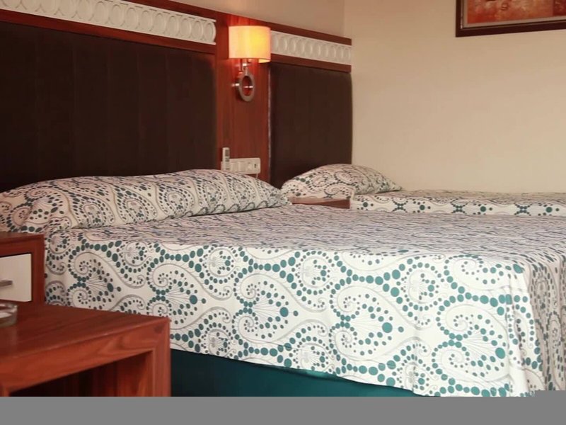 Club Side Coast Hotel 15 - Room Example