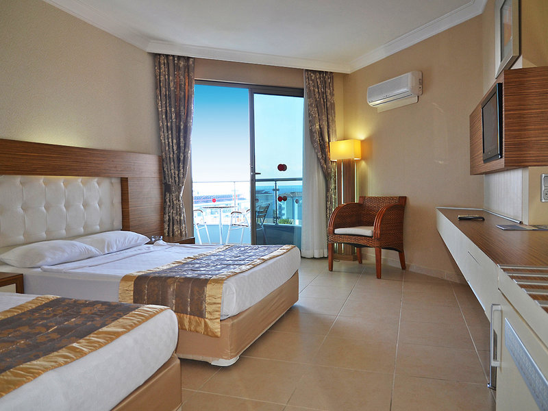 Grand Zaman Garden 3