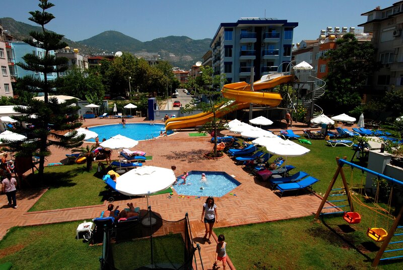 Grand Zaman Garden 80