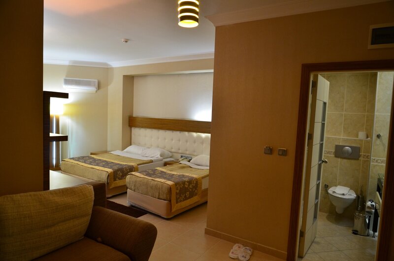 Grand Zaman Garden 98