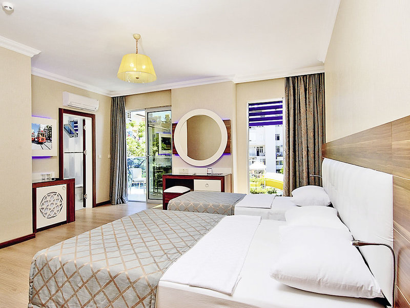 Grand Zaman Garden 10