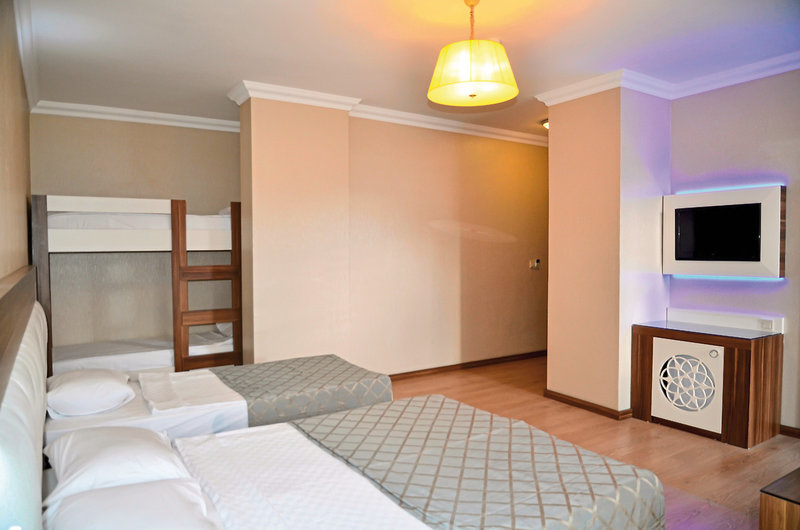 Grand Zaman Garden 6