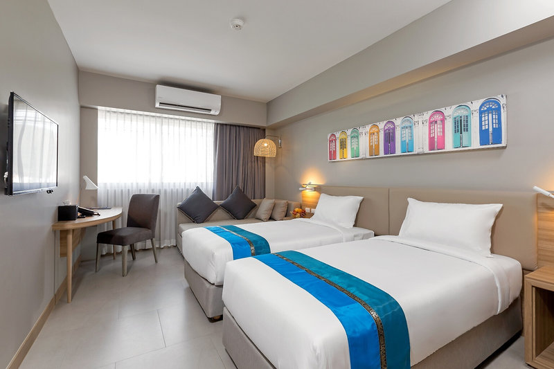 Journey Express Phuket 8