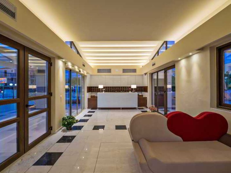 Oscar Suites & Village 12