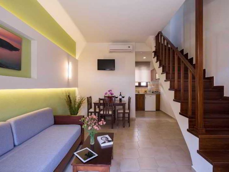 Oscar Suites & Village 15