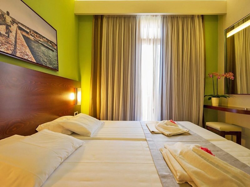 Oscar Suites & Village 30