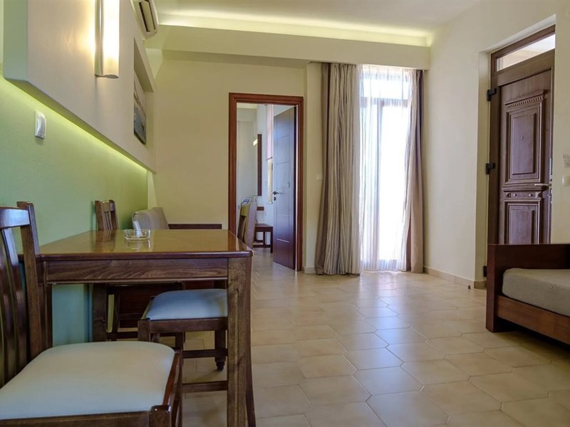 Oscar Suites & Village 32