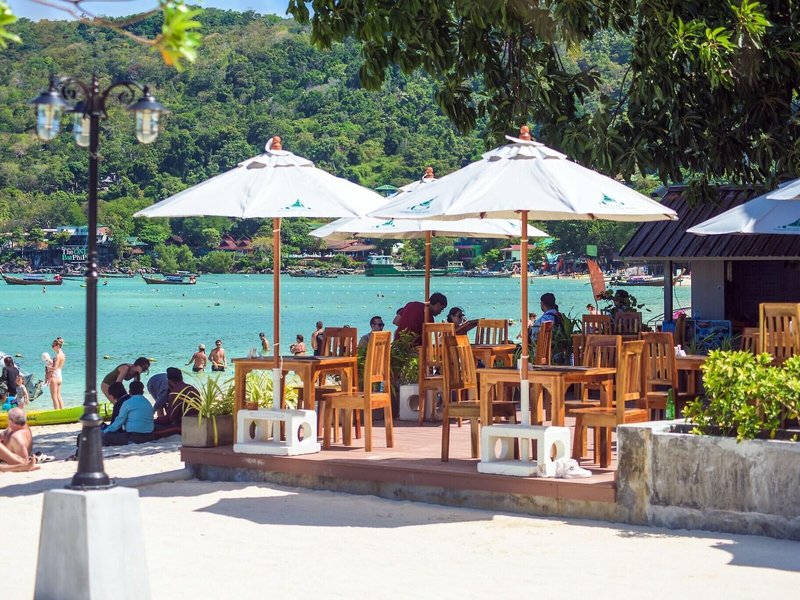 Phi Phi Harbour View Hotel 8