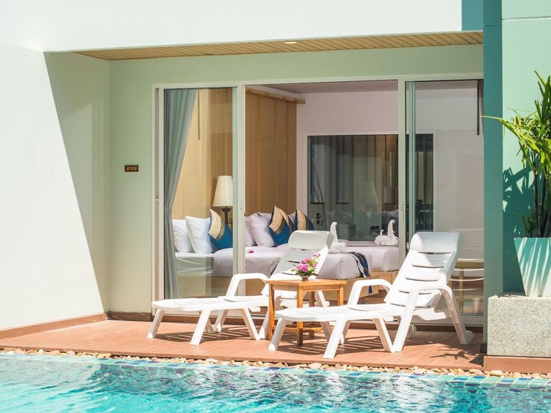 Phi Phi Harbour View Hotel 16