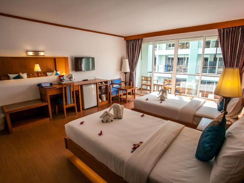 Phi Phi Harbour View Hotel 26