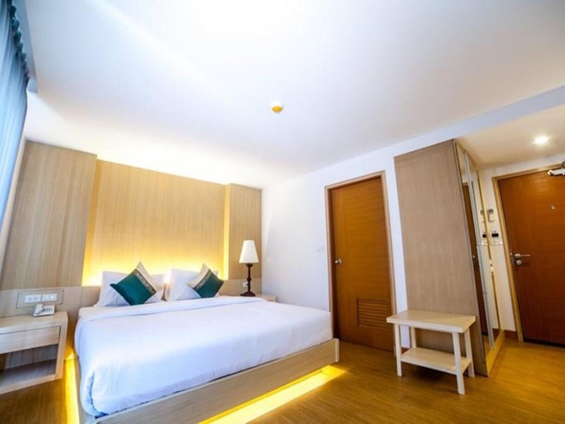 Phi Phi Harbour View Hotel 32