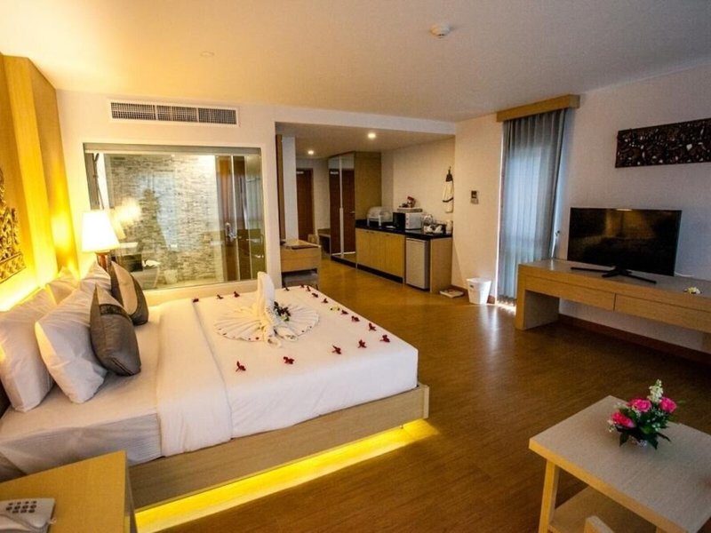 Phi Phi Harbour View Hotel 34