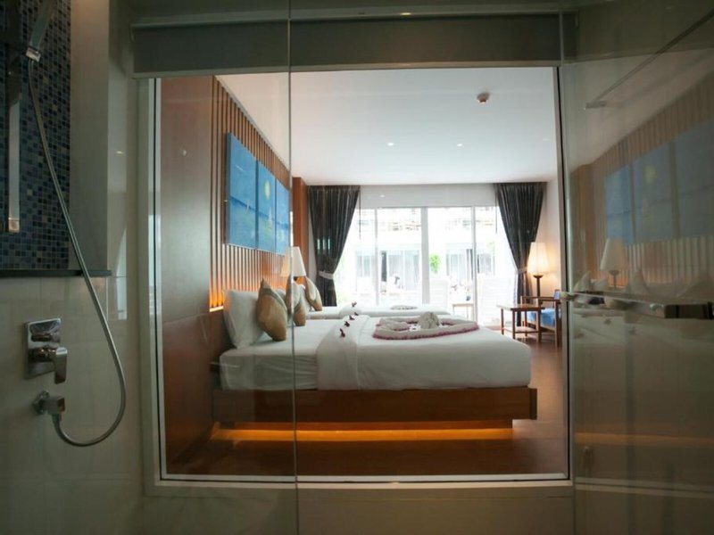 Phi Phi Harbour View Hotel 35