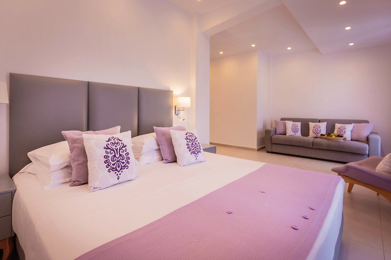 Mar 'n' Mar Crown Hotel and Suites 13