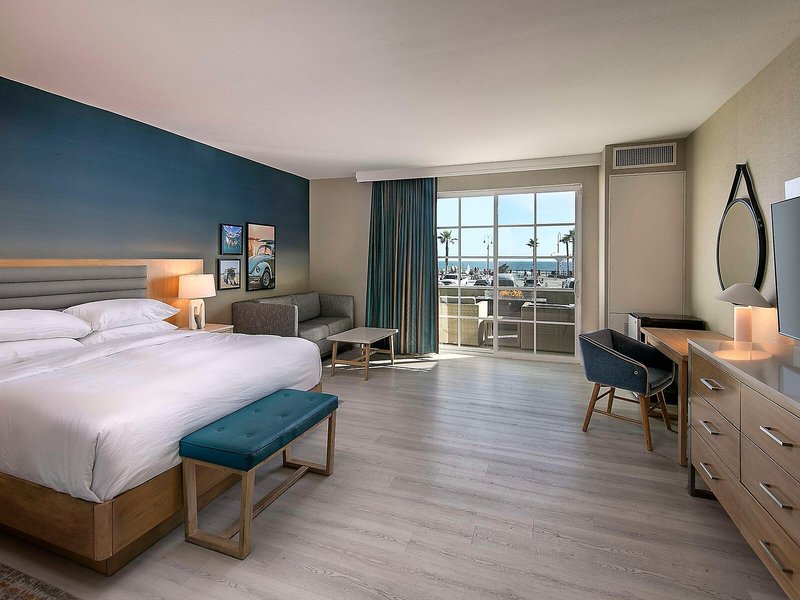 Inn at the Pier 43