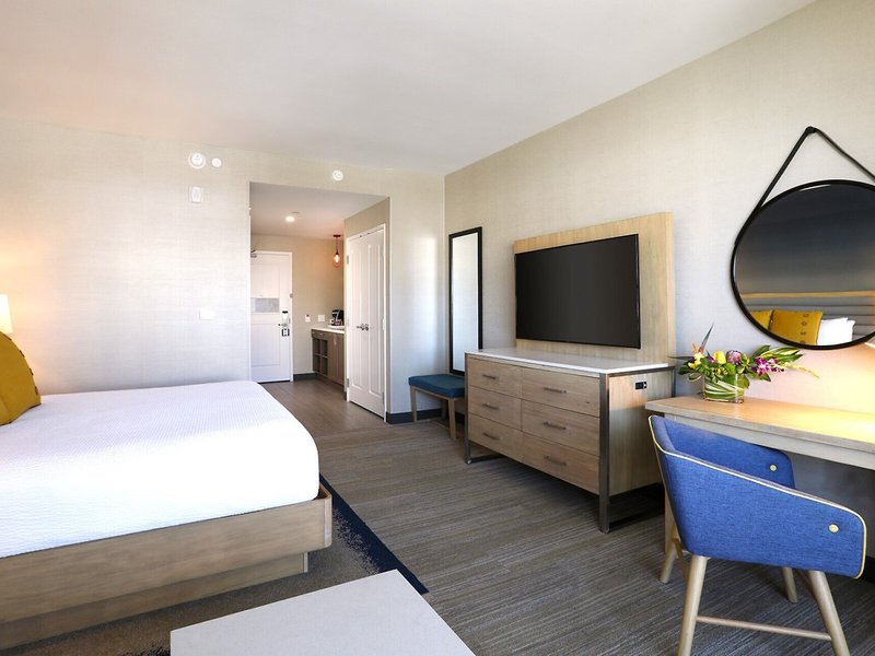 Inn at the Pier 46