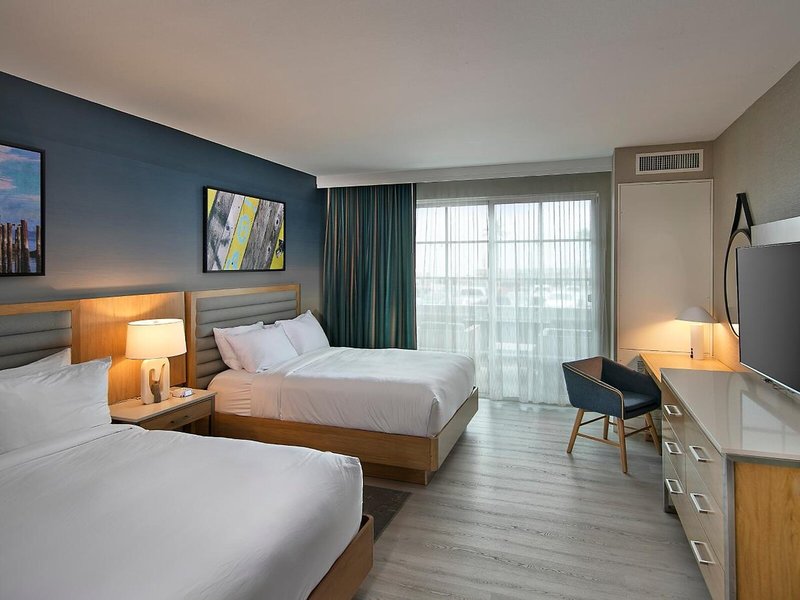 Inn at the Pier 48