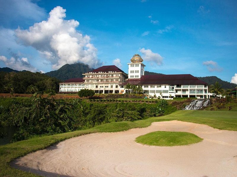 Katathong Golf Resort & Spa 4
