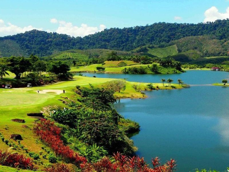 Katathong Golf Resort & Spa 5