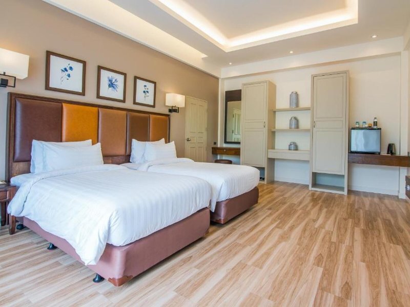 Katathong Golf Resort & Spa 31